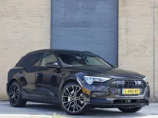 Audi e-tron e-tron 55 quattro 95 kWh S-line Pano | Luchtvering | Haak | ACC | B&O