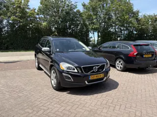 Volvo XC60 2.0T R-Design NAVI CLIMA STOELVERWARMING