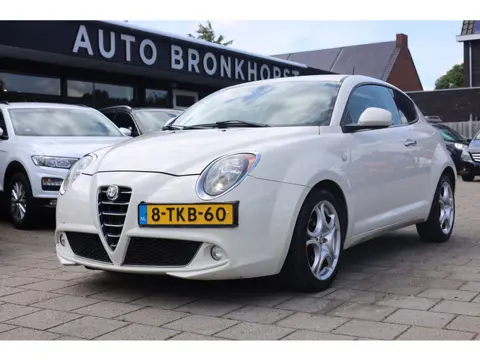 Alfa Romeo MiTo 0.9 TWINAIR ESCLUSIVO | LEDER | NAVI | CLIMA