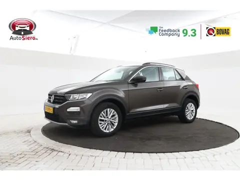 Volkswagen T-Roc 1.5 TSI Style Automaat, Apple carplay, Trekhaak