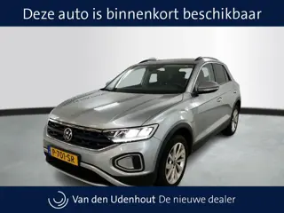 Volkswagen T-Roc 1.0 TSI Life | Multimedia | Binnenkort beschikbaar |