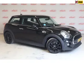 Mini 3-Deurs 1.5 Cooper NL Auto, Apple carplay, airco, LM wielen,