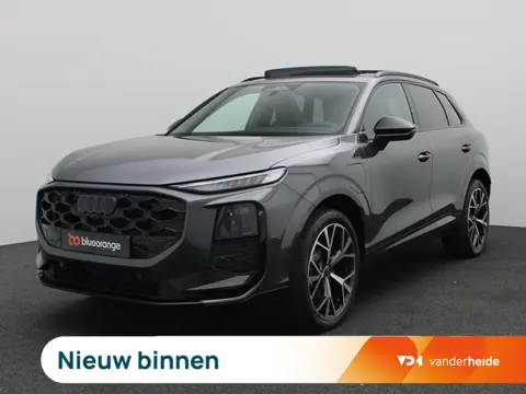 Audi Q3 1.5 200kW e-hybrid S edition 272PK S-Tronic Panoramadak, Trekhaak, Achteruitrijcamera, Stoel