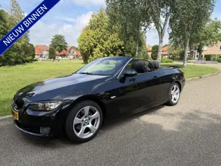BMW 3 Serie Cabrio 320i High Executive RIJDT GEWELDIG, CLIMA, LEER, WINDSCHERM, NAVI, CRUISE