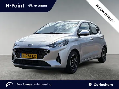 Hyundai i10 Comfort Smart 1.0 MPI 67pk | 15'' BI-COLOR LM-VELGEN | APPLE CARPLAY / ANDROID AUTO | CA