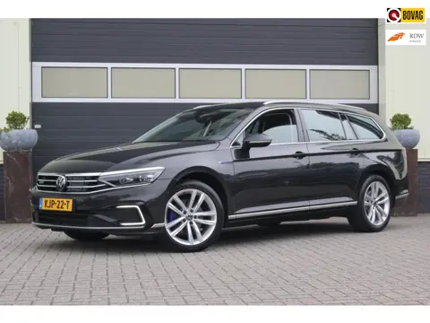 Volkswagen Passat Variant 1.4 TSI GTE Business | Trekhaak | Leer |