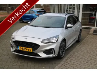 Ford Focus 1.5 EcoBoost 150 PK ST-Line WAGON TREKHAAK AFNEEMBAAR | WINTER PACK | CAMERA | 18-INCH LM