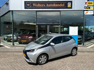 Toyota Aygo 1.0 VVT-i x-play *AC *CAM