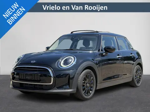 MINI 5-Deurs 1.5 Cooper MINI Yours | Pano | Leer | Stoelverw. | HUD | Navi | LED | Camera ( Vestigin