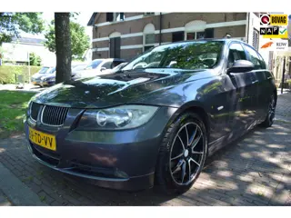 BMW 3-serie 325i High Executive LPG-G3 UNIEK