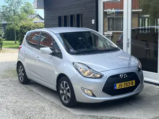 Hyundai ix20 1.4i Go! Ecc/Audio/Navi/Trekhaak (bj 2016)