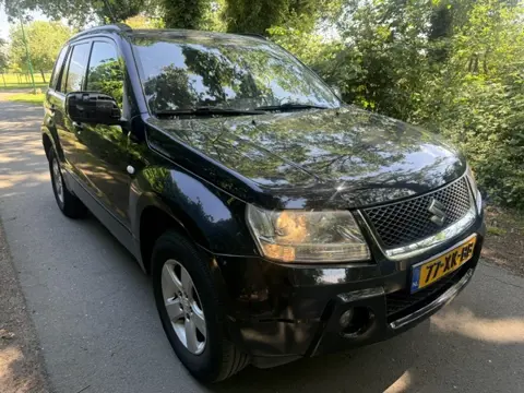Suzuki Grand Vitara 2.0-16V Shogun (bj 2007)