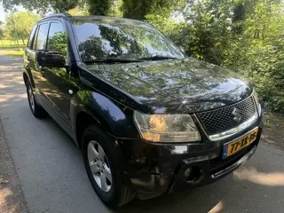 Suzuki Grand Vitara 2.0-16V Shogun (bj 2007)
