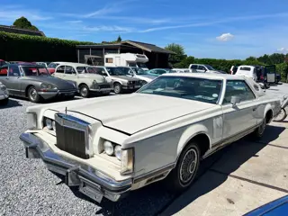 Lincoln Continental 6.6 Mark V