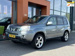 Nissan X-Trail 2.0 4x4|Pano|Leer|Airco|Parrot|Trekhaak|NAP
