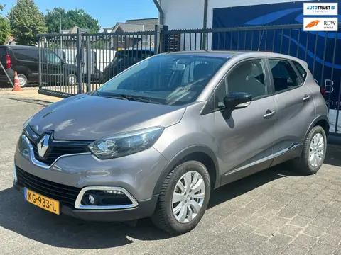 Renault Captur 0.9 TCe Expression / AIRCO / CRUISE CONTROL / KEYLESS / NAVIGATIE