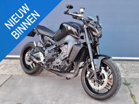 Yamaha MT-09 MT-09 2922 KM / BLACK EDITON / 2023 / NAKEDBIKE / ABS / ZGAN / SC PROJECT UITLAAT / LED