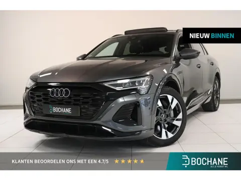 Audi Q8 e-tron 50 quattro S Edition 95 kWh | Panoramadak | SoH 94% | Elektr stoelen | Luchtvering | 