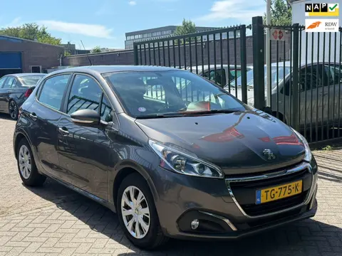 Peugeot 208 1.2 PureTech Blue Lion Dealer onderhouden Zeer netjes uniek km org nl auto navigatie cru