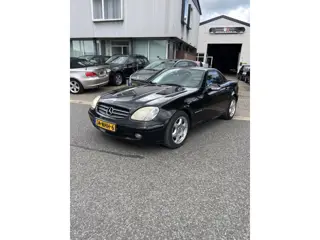 Mercedes-Benz SLK 230 K. Automaat Apk 17-06-2027 LET OP: INTRACARS IS IVM MET VAKANTIE GESLOTEN VAN 