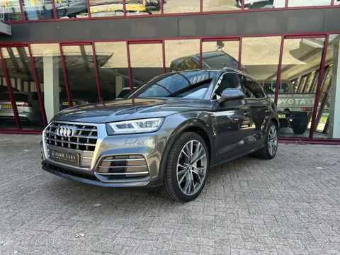 Audi Q5 50 TFSI e quattro S edition | Daytona Grijs | Luchtvering | Pano | Trekhaak | ACC |