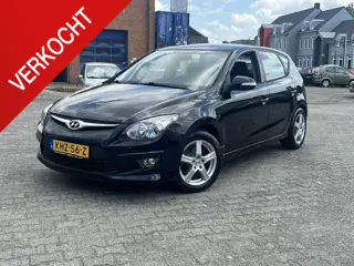 Hyundai i30 1.4i i-Drive Cool, nwe APK + 1 jaar Bovag garantie
