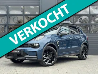 Lynk & Co 01 1.5 Black Edition Trekhaak|Panoramadak|ACC|Stoelverwarming