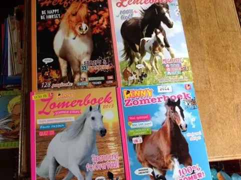 PENNY PAARDENBOEKEN
