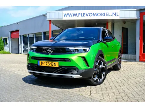 Opel Mokka-e Ultimate 50-kWh 7.4kw bl.Aut. Leder|Navi|1e Eig|Cam|Massagestoel|CarPlay