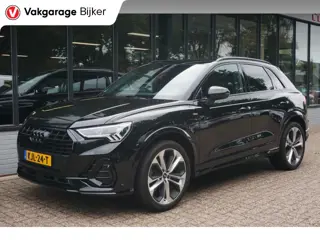 Audi Q3 45 TFSI e S edition Camera/Navi/20 Inch! (bj 2021)