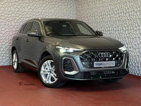 Audi Q5 2.0 TFSI E-HYBRID QUATTRO 300 PK S-EDITION PANO PASS.DISPLAY LEER 360CAM TREKHAAK MATRIXX LE