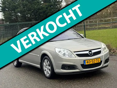 Opel Vectra 1.8-16V Cosmo /Navi/Airco/LM-Velgen/