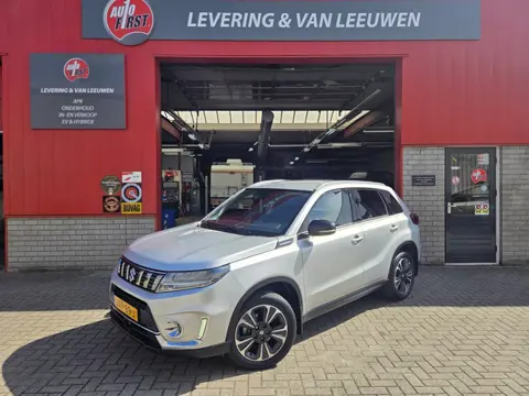 Suzuki VITARA 1.4 Boosterjet Style Smart Hybrid/ Cruise control/ Camera/ Parkeersensoren Achter/ Rij