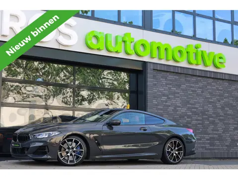 BMW 8 Serie M850i xDrive High Executive | VOL! | DEALER ONDH | CARBON | B&W | NAP | 4WIELSTUURING | 