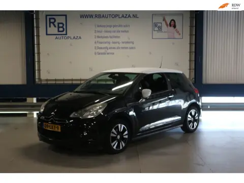 Citroen DS3 1.6 VTi So Chic / AUTOMAAT / LEER / NAP / STOELVERWARMING !