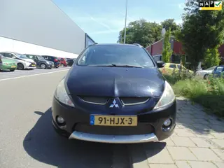 Mitsubishi Grandis 2.4-16V InSport met airco navi 7 set