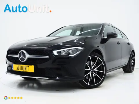 Mercedes-Benz CLA-Klasse Shooting Brake 250 e Premium | Panoramadak | Leder | Trekhaak | Camera | Sf