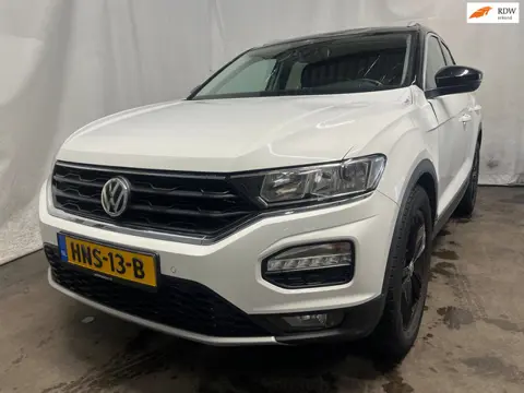 Volkswagen T-ROC 1.0 TSI Style - Achter Schade - Dak Schade