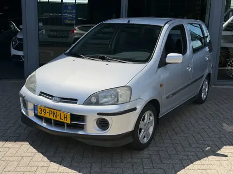 Daihatsu Young RV 1.3-16V VTi Automaat 1e Eigenaar Nieuwe Apk