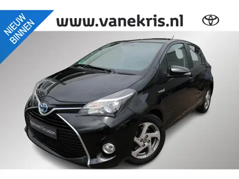 Toyota Yaris 1.5 Hybrid Trend Limited, Trekhaak, Achteruitrij Camera, Lichtmetalen velgen, Apple And
