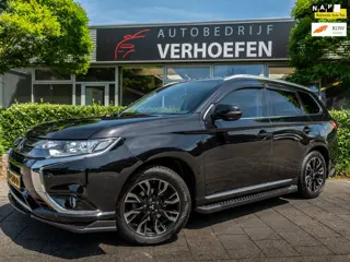 Mitsubishi Outlander 2.0 PHEV Executive Edition - STOEL VERW - PARK CAMERA - DVD - CRUISE / CLIMATE 