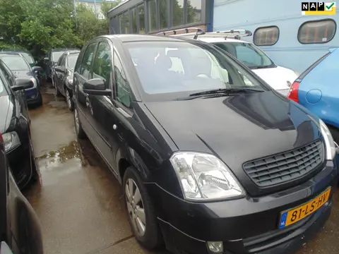 Opel Meriva 1.8-16V Cosmo MET AIRCO