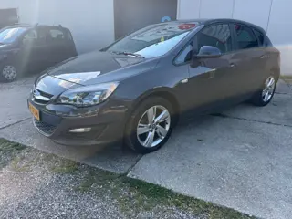 Opel Astra 1.4 Turbo Sport