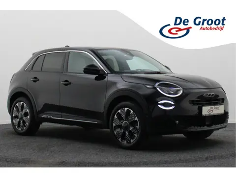 Fiat 600 1.2 Hybrid La Prima (bj 2025, automaat)