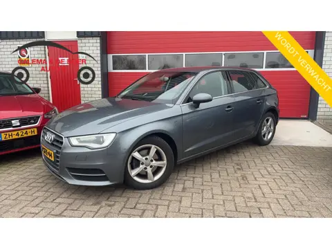 Audi A3 Sportback 1.4 TFSI Ambiente Pro Line plus 1STE EIG / XENON / BANG & OLUFSEN / LEDER / NAVI /