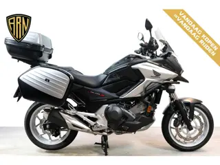 Honda NC 750 X DCT (bj 2017, automaat)