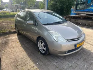 Toyota Prius 1.5 VVT-i