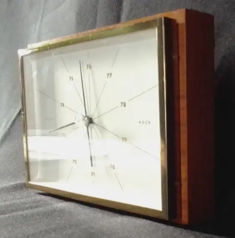 Vintage barometer,messing rand,houten montuur,teakkl, zgst