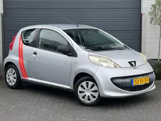Peugeot 107 1.0-12V XR 2007 Grijs 3-Drs Goed onderhouden