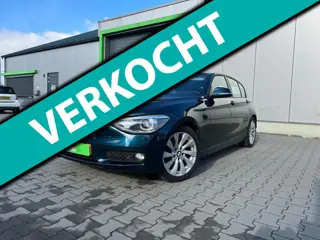 BMW 1-serie 116i Business+ zeer compleet, goed onderhouden en in top staat ! Trekhaak Navi Cruise en